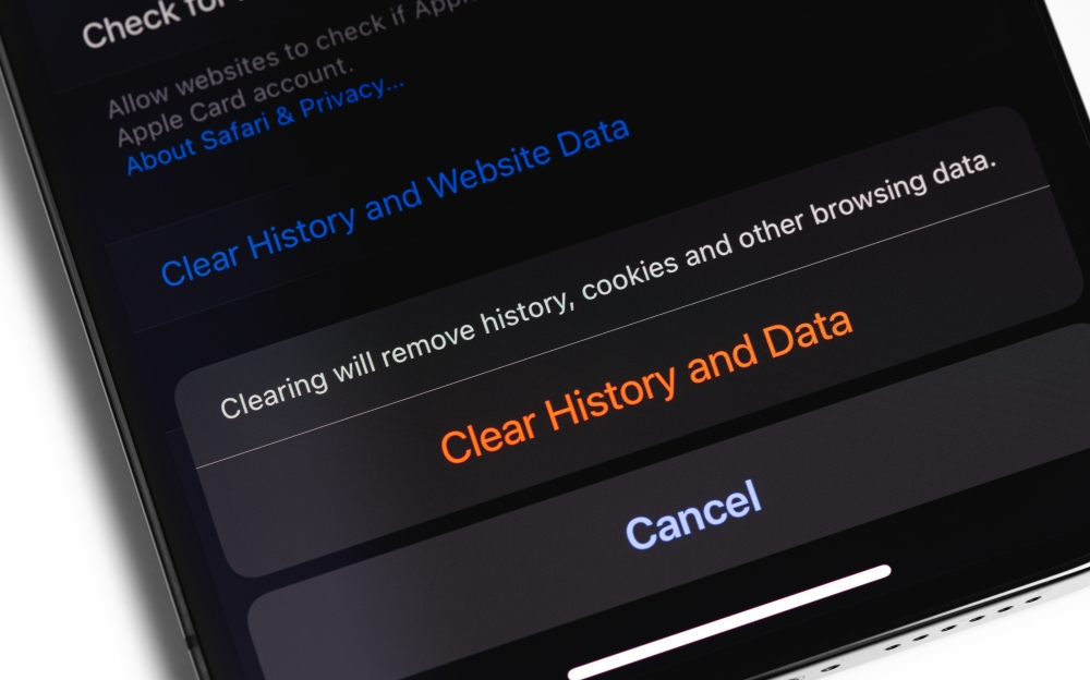 Clearing history and data on a phone